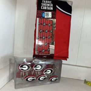 UGA DAWGS Shower Curtian & curtain Holder Rings -Official College Product - NEW